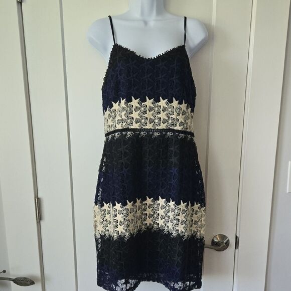 bebe Dresses & Skirts - Bebe Blue and Cream Spaghetti Strap Mini Sundress With Star Pattern